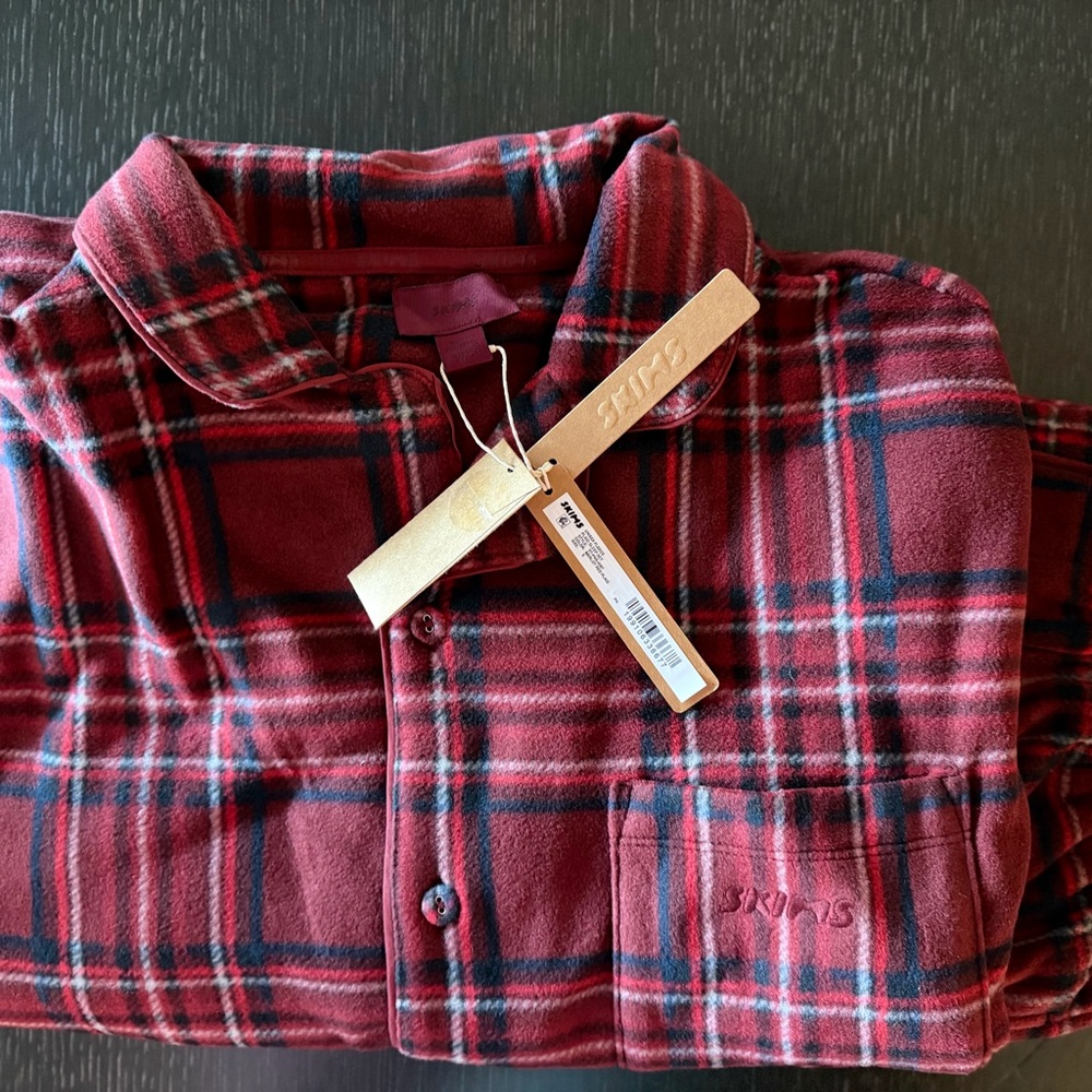 SKIMs Merlot Fleece Plaid Pajama Set-Size S unisex